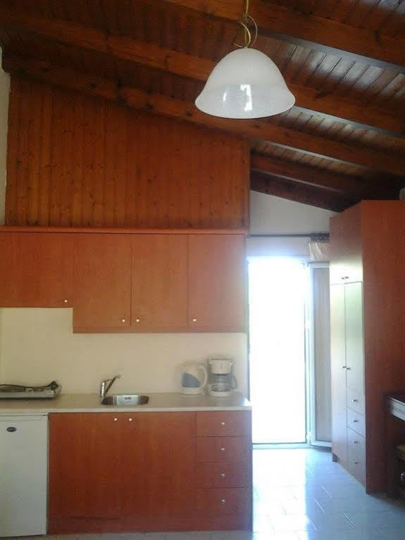 Aparthotel Okeanis II à Kato Daratso Extérieur photo